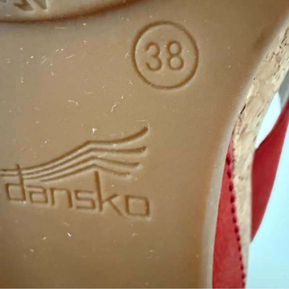 Dansko Carla Red Leather Wedge Slip-On – Women’s Size 38 - Picture 6 of 6